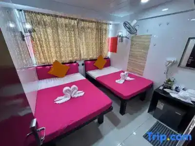 Woodstock Hostel - 33