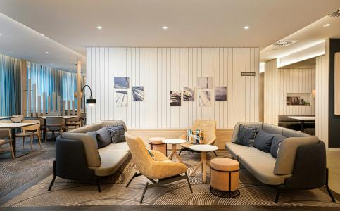 Hampton by Hilton - 2