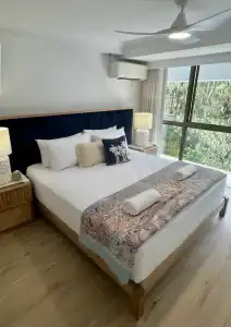 Gemini Court Holiday Apartments - 466