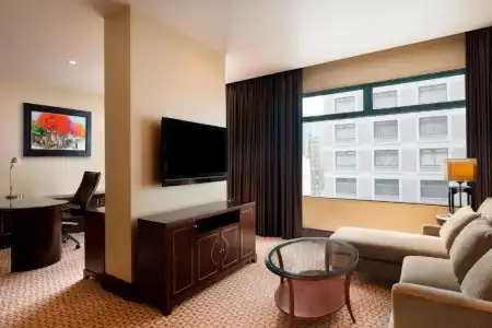 Sheraton Saigon Grand Opera - 64