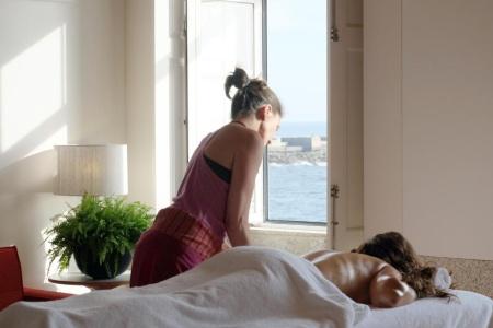 Flattered to be in Porto - 17