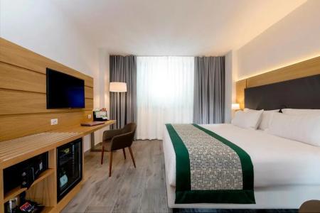 Holiday Inn Naples by IHG - 62