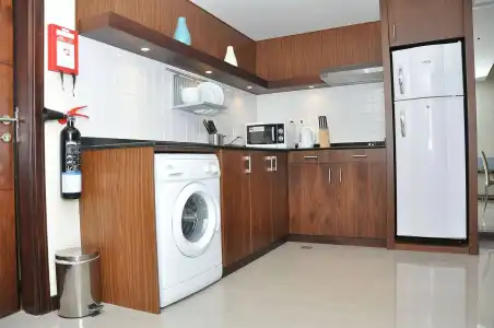 Phoenix Plaza Apartments - 17