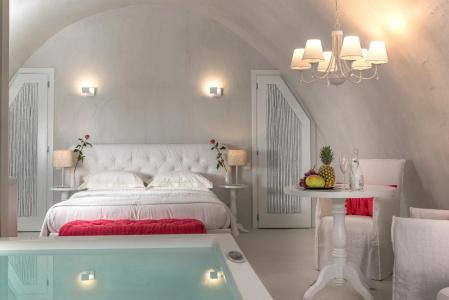 Mythical Blue Luxury Suites - 81