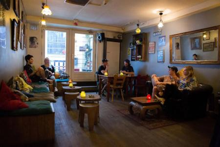 The Flying Pig Downtown Youth Hostel - 21