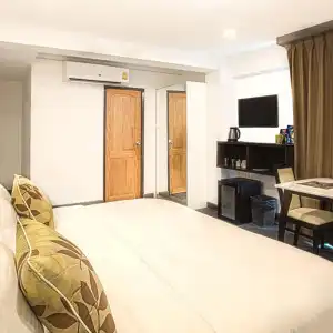V One Pride - Sukhumvit 22 Bangkok - 20