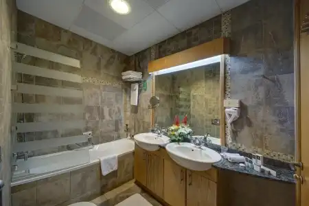 Al Khoory Apartments - 10