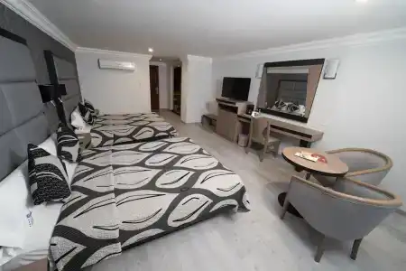 Monaco - 62