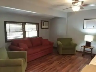 Calm Waters Cabin Resort - 38