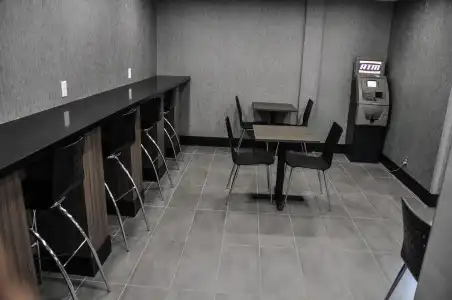 Residence & Conference Centre - Kitchener-Waterloo - 10