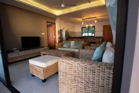 Villa Rousseau - 2