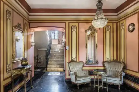 Old Time Residence - 12