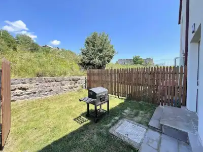 Motives Inn - 77