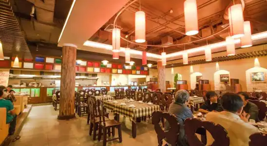 Den Long Do & Restaurant - 18