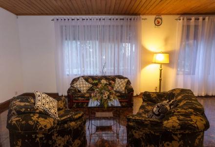 Tamarind Tree Inn. - 2