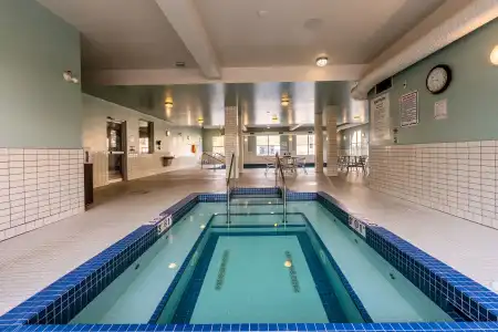 Holiday Inn Express Golden-Kicking Horse by IHG - 43