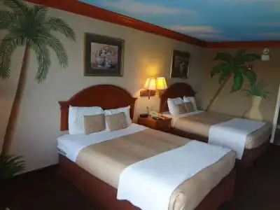 Nola Inn & Suites - 6