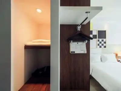 Ibis Styles Warszawa Airport - 37