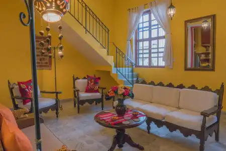 Casa Del Maya Bed & Breakfast - 11