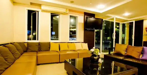 Sinsuvarn Airport Suite - 48