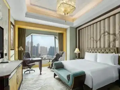Wanda Reign Wuhan - 105
