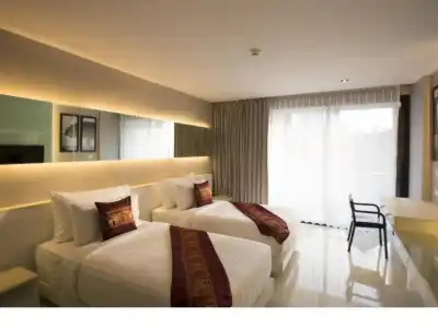 Serenotel Pattaya Beach Front - 72