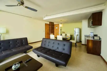 Krystal Urban Cancun & Beach Club - 1