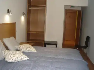 DownTown Guest House - 51
