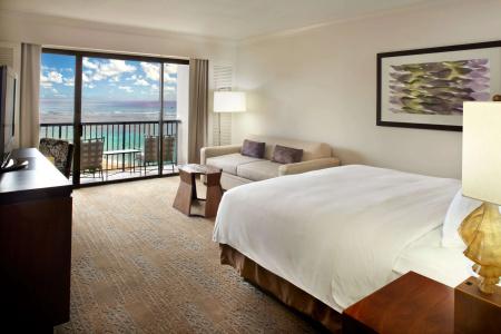 Hilton Hawaiian Village Waikiki Beach Resort - 6