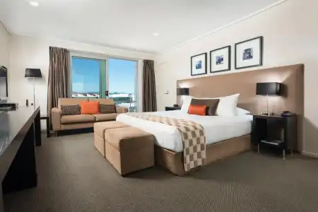 on Devonport - 15