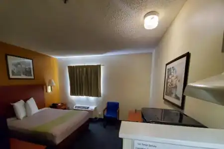 Studio 6 Extended Stay - Richmond, VA - I-64 West - 31