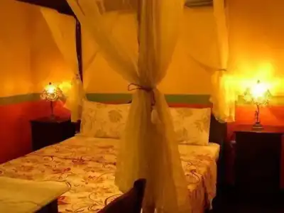 Mythos Guesthouse - 14