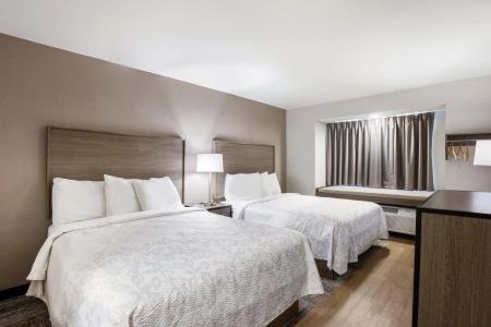 Red Roof Inn PLUS+ & Suites Savannah - I-95 - 40