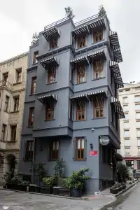 Bguest Pera Suites - 0