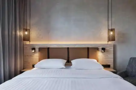 Moxy Frankfurt Airport Kelsterbach - 60