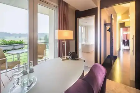 Best Western Premier Castanea Resort - 124