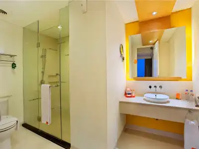Harris Suites fx Sudirman - 7