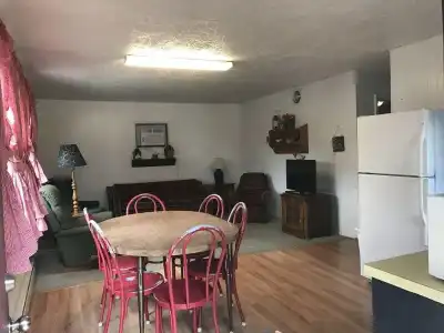 Calm Waters Cabin Resort - 4