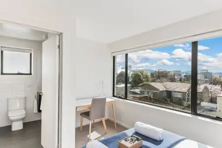 110 Hampden Apartments - 43