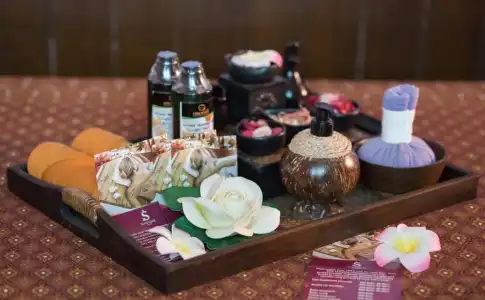 Citrus Sukhumvit 13 Nana Bangkok by Compass Hospitality - 13