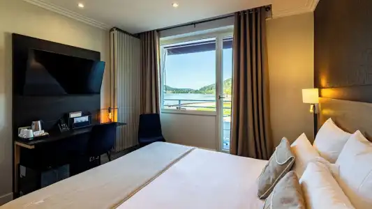 Le Beau Rivage - 23
