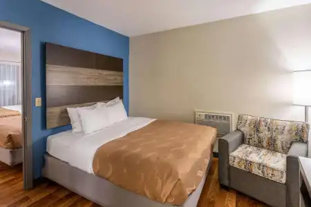 Quality Inn Branson On the Strip - 4