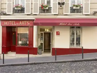 Des Arts Paris Montmartre - 19