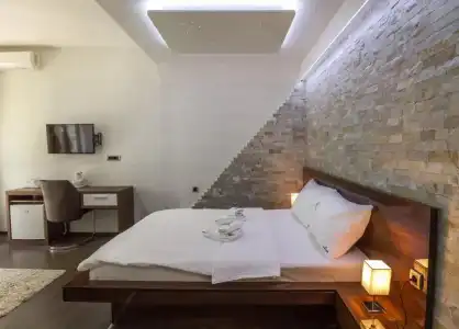 Central Park Residence Guest House - 49