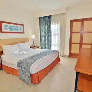Marina Plaza, Tala Bay - 28