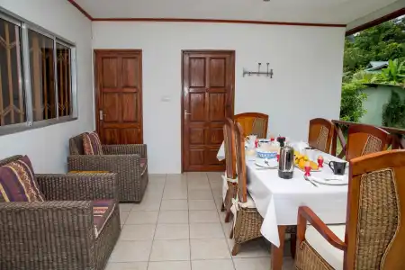 The Orchard Holiday Home - 17