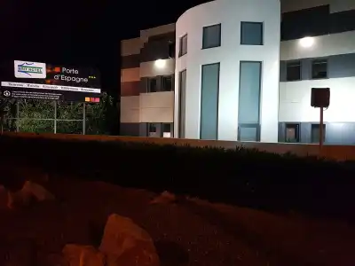 Brit Porte d’Espagne - 0