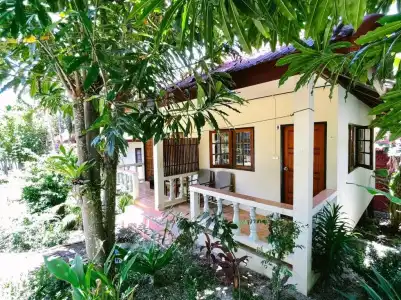 Bounty Resort - 30