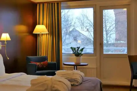 Kalliohovi - 38