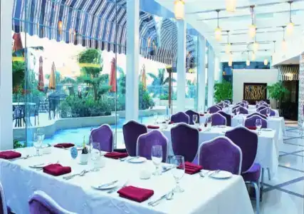 Royal Marina Plaza - 14